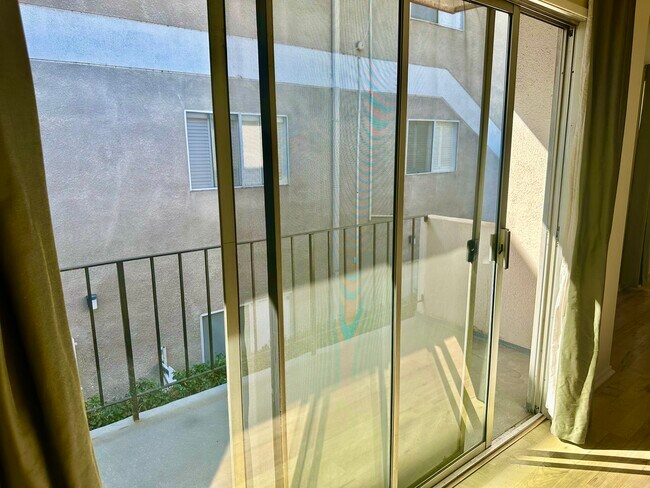 Building Photo - 4325 Dixie Canyon Ave