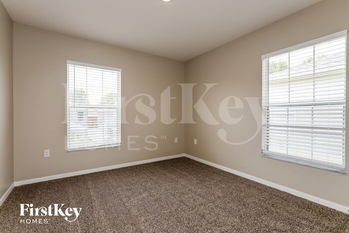 Building Photo - 13503 Red Ear Ct