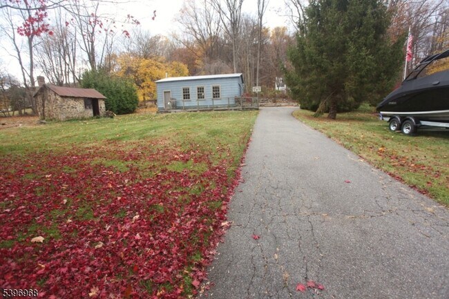 Building Photo - 18 Little Philadelphia Rd