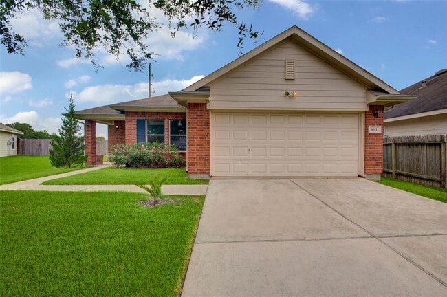 Primary Photo - 1611 Hade Meadow Ln