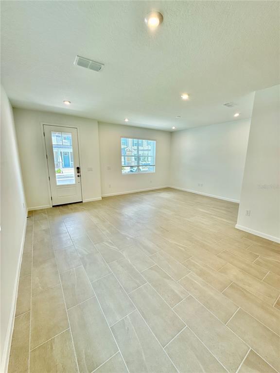 Building Photo - 1295 Tarflower Dr