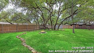 Building Photo - 3550 Red Oak Ln