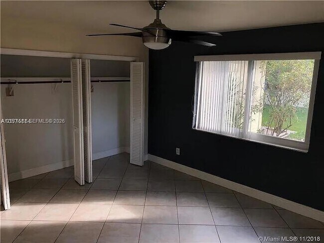 Building Photo - 12253 SW 82nd Ave