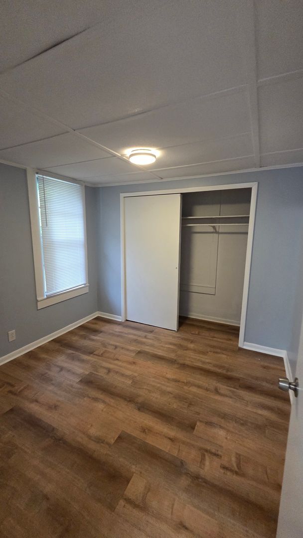 Building Photo - Affordable 3 Bed in Jacksonville. Bonus Room. Fenced in yard. Garage + Modern Bathroom