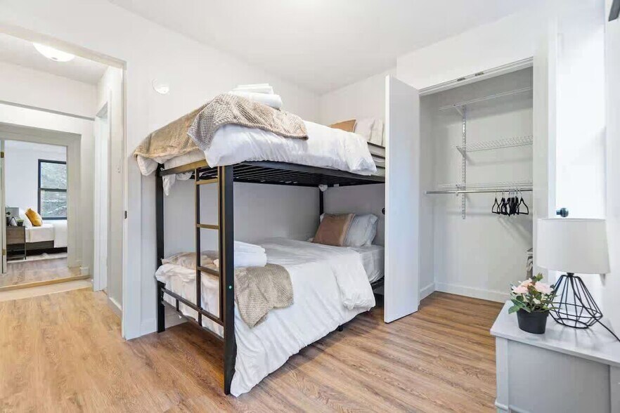 Bedroom 2 - 521 Alpine Ave