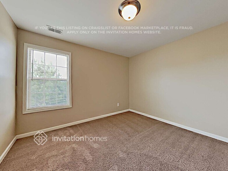 Building Photo - 5817 Bradshaw Ct
