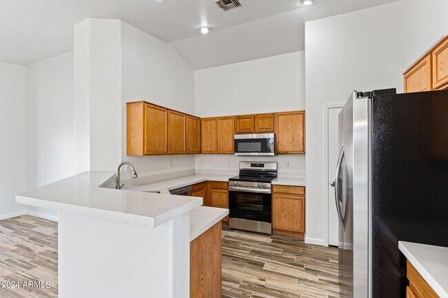 Building Photo - 17482 W Caribbean Ln