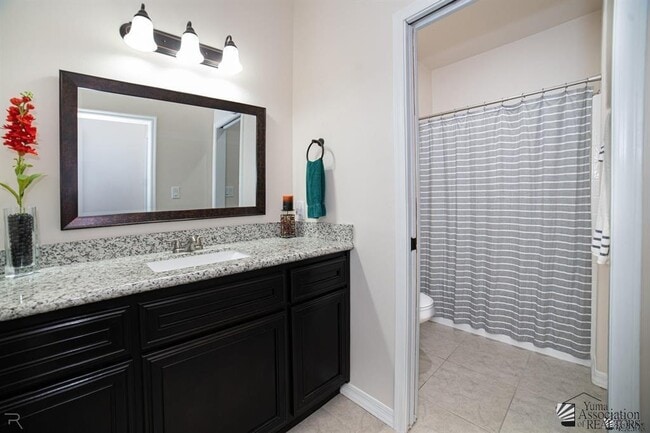 Building Photo - 27266 Mesquite Ave