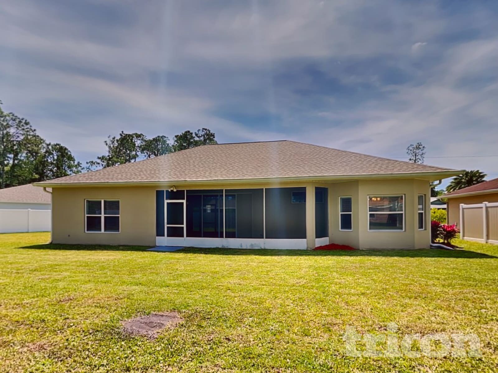 Building Photo - 9 Point Pl