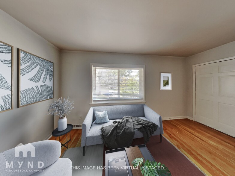 Building Photo - 1733 Morehead Ave