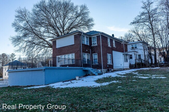 Building Photo - 8 br, 4 bath House - 1611 University Ave.