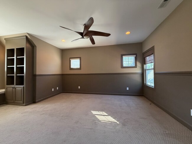 Building Photo - 15124 Sapphire Hill Ln