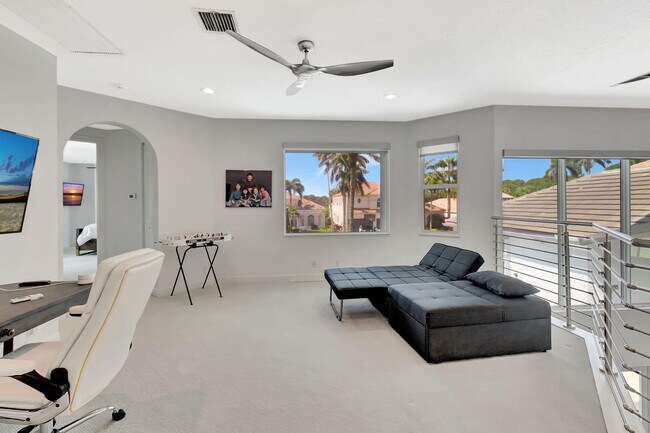 Building Photo - 6766 Royal Orchid Cir