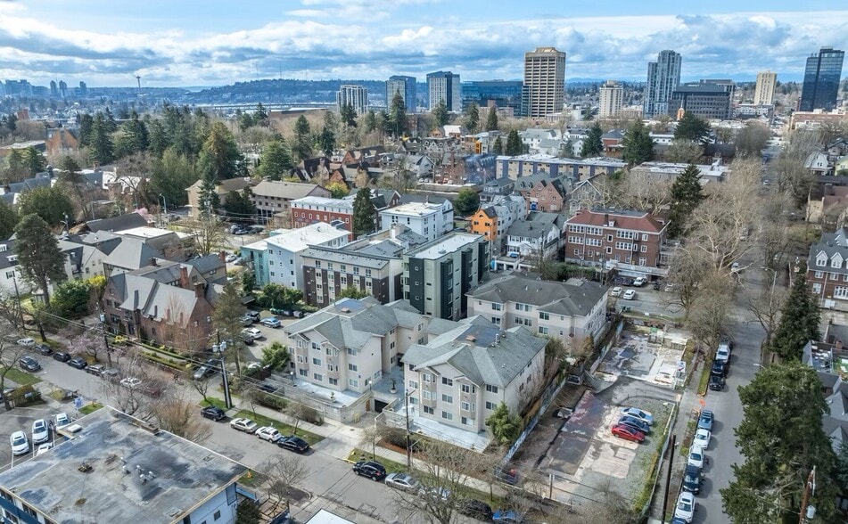 Interior Photo - Husky Court Apartments