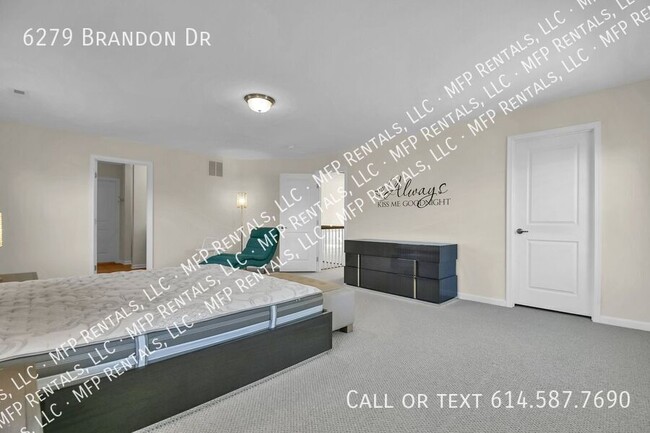 Building Photo - 6279 Brandon Dr