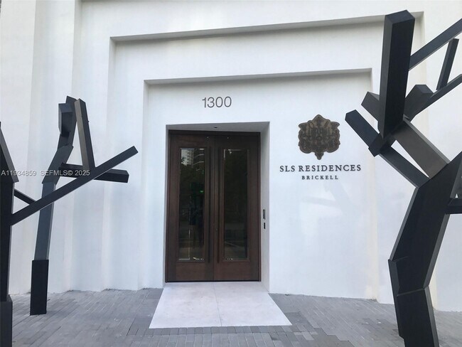 Building Photo - 1300 S Miami Ave