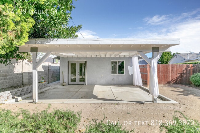 Building Photo - 14139 Gault St