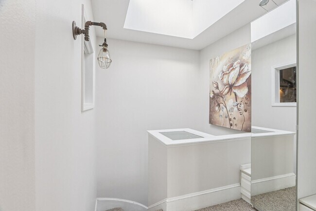 Building Photo - 583 Massachusetts Ave