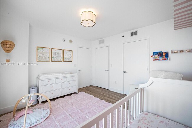 Building Photo - 50 Biscayne Blvd
