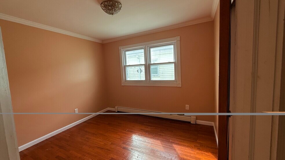 Building Photo - 503 Avenue C