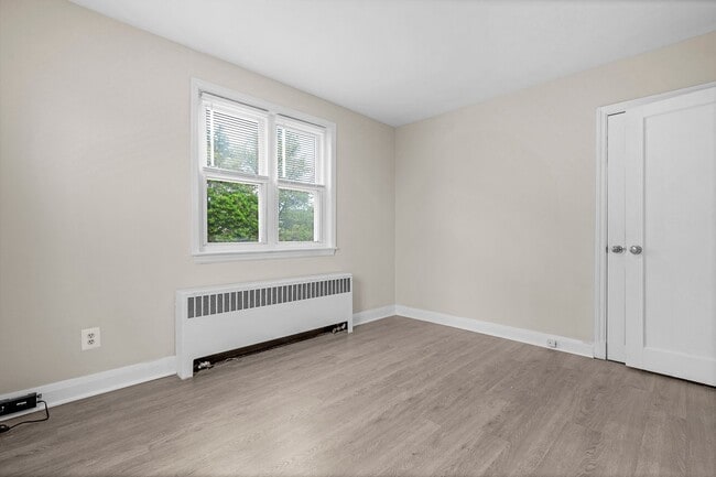 Building Photo - 1722 Yakona Rd