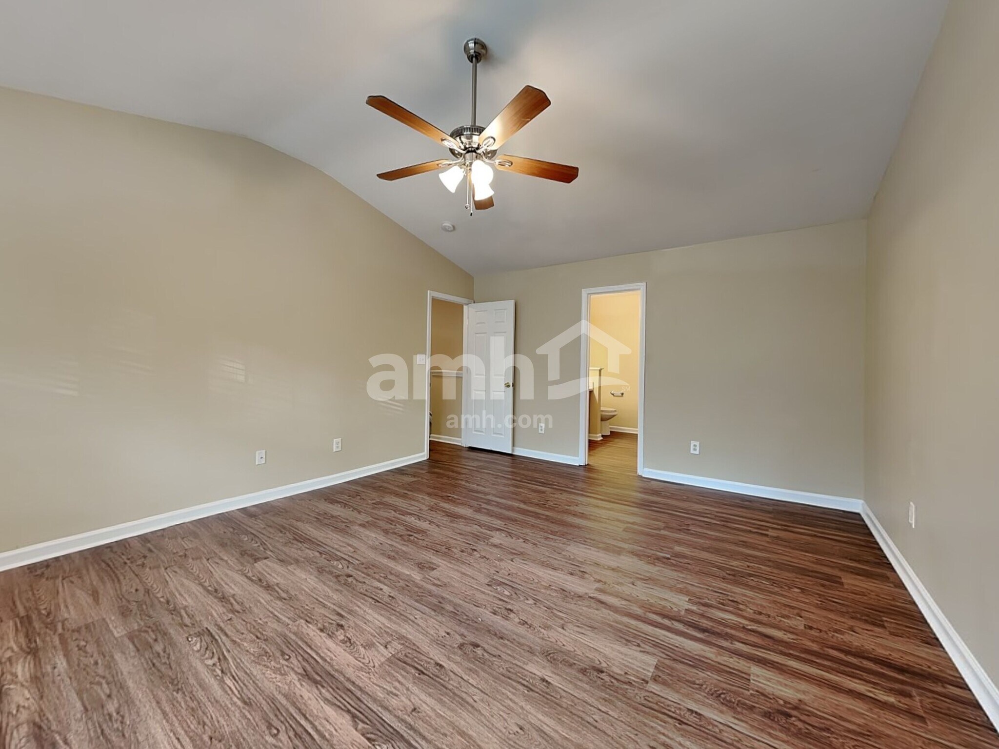 Building Photo - 3961 Tyler Bluff Ln