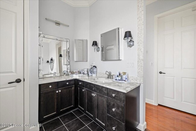 Building Photo - 7707 Kiawah Way