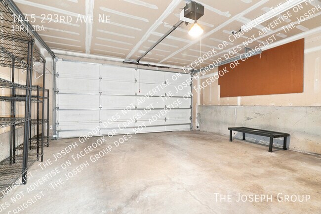 Building Photo - 1445 293rd Ave NE
