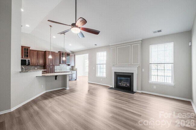 Building Photo - 3048 Arsdale Rd