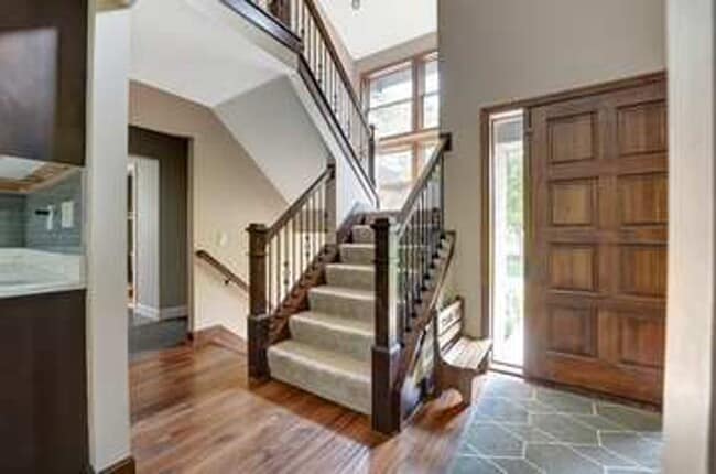 Building Photo - Beautiful Home in Cincinnati!!