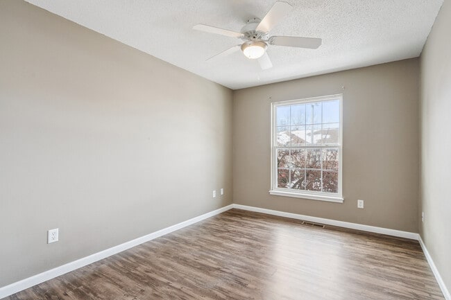 Building Photo - 2539 Catskill Ct