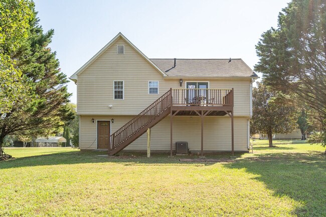 Building Photo - 58 Auburn Dr SW