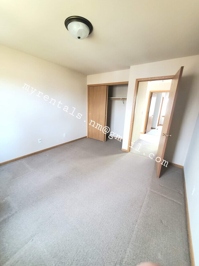 Building Photo - 8309 14th Ave