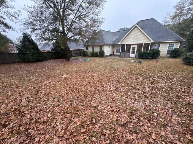 Building Photo - 1168 Lake Greenwood Dr