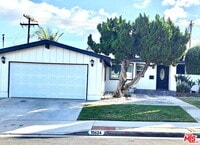 Building Photo - 15624 Gaymont Dr
