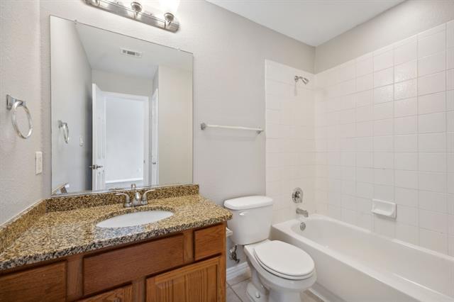 Building Photo - 3905 Gladney Ln