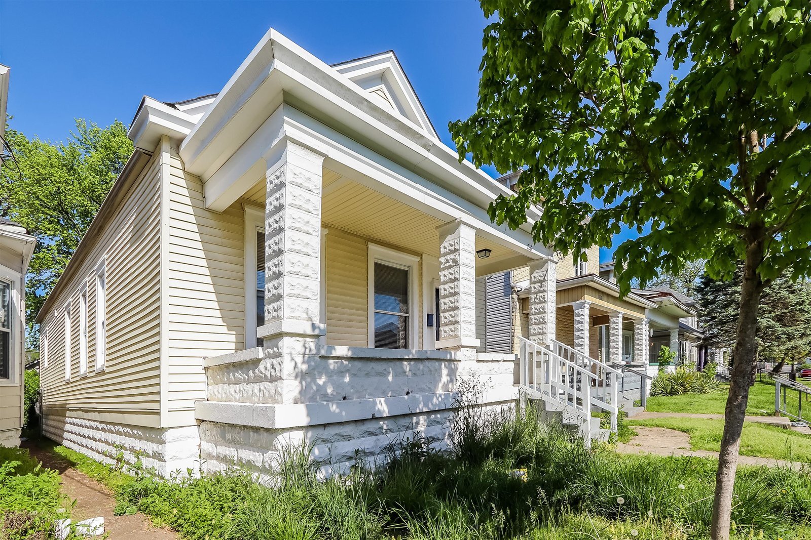 Building Photo - 726 S 35th St