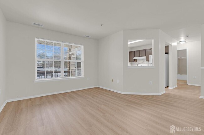 Building Photo - 12 High Pointe Way