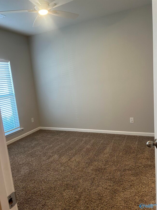 Building Photo - 6525 Moon Crest Ln NW