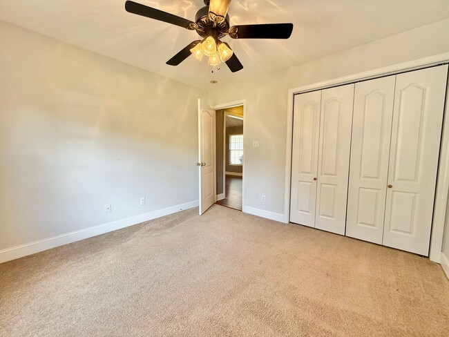 Building Photo - 821 Amburn Meadows Ln