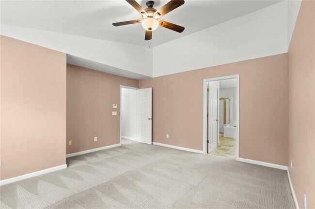 Building Photo - 1158 Manor Crest Ct NE