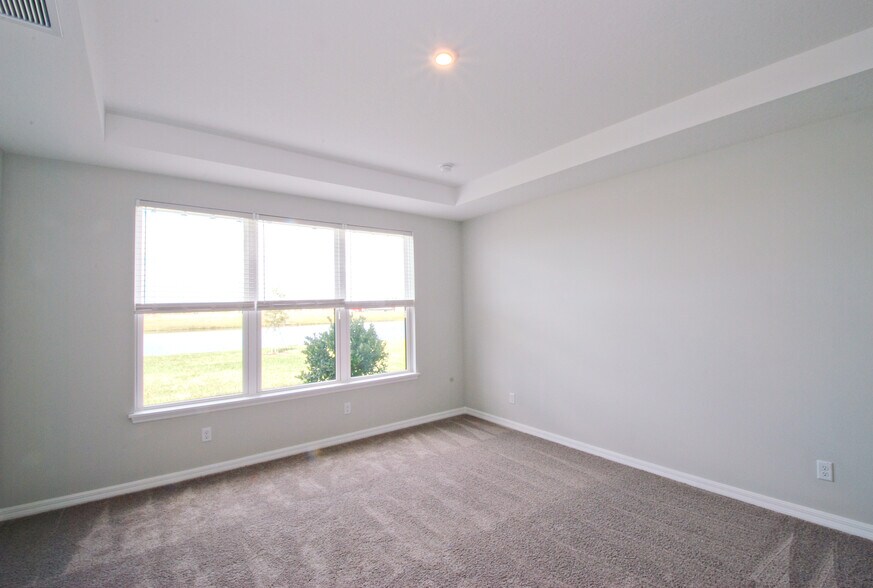 Building Photo - 16443 Paynes Mill Dr