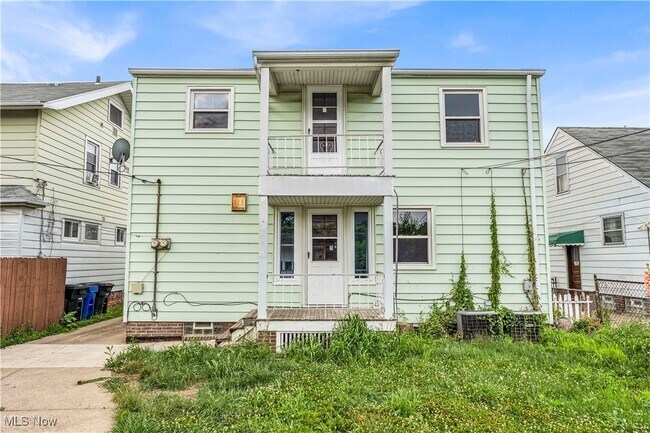 Building Photo - 3819 W 137th St