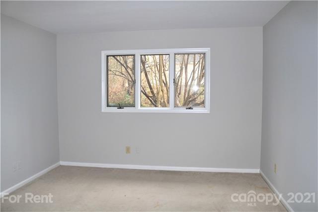 Building Photo - 1847 J Julian Ln