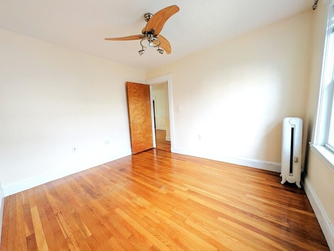 Building Photo - 67 1st St