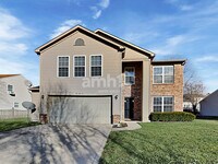 Building Photo - 881 Yellowwood Dr