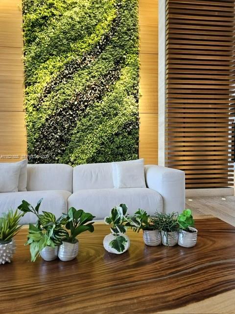 Building Photo - 16385 Biscayne Blvd