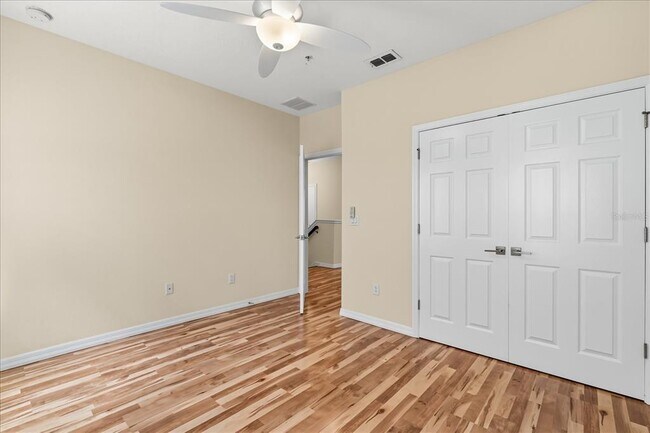 Building Photo - 2018 Royal Vista Ct