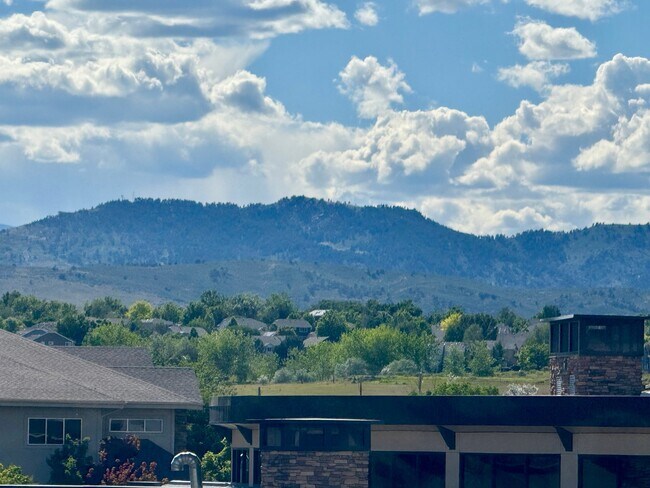 Building Photo - 411 Ruby Dr