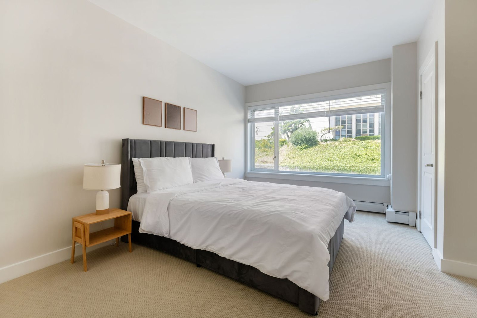 Building Photo - 899 Pine St